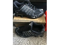 nike trainers size 5 ladies